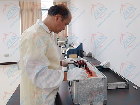 無線電儀器校準圖片 無線電儀器校準圖片