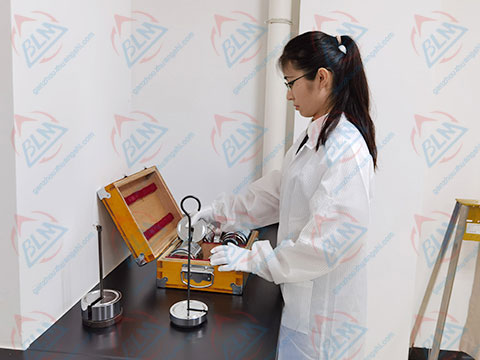 力學儀器檢定圖片 力學儀器檢定圖片