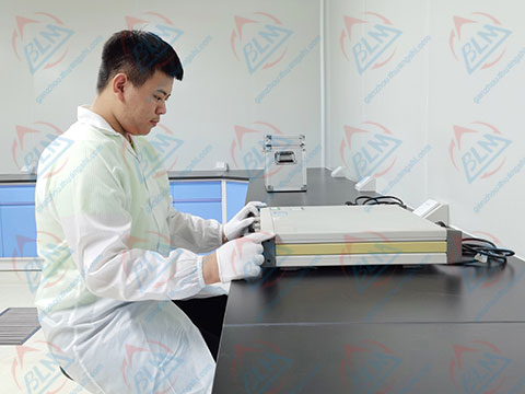 無線電儀器校準實驗室圖片 無線電儀器校準實驗室圖片